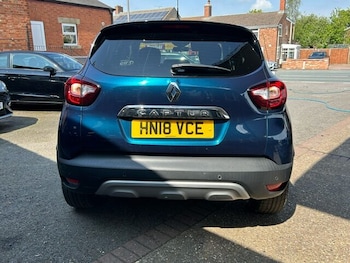 Used Renault Captur 2018 for sale - 78372210: Photo
