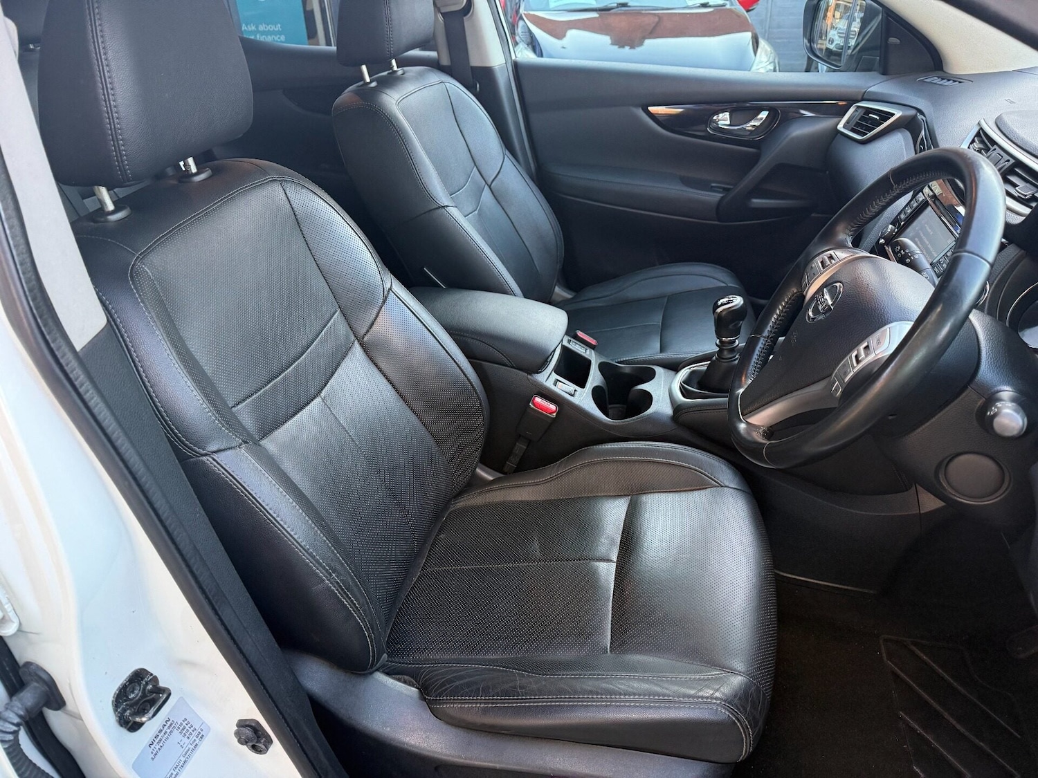 Used Nissan Qashqai 2015 for sale - 77919219: Photo 7