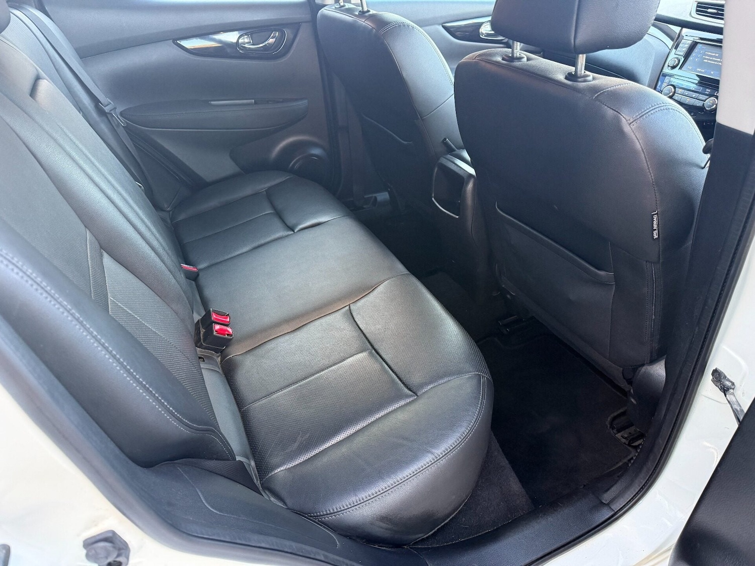 Used Nissan Qashqai 2015 for sale - 77919219: Photo 8