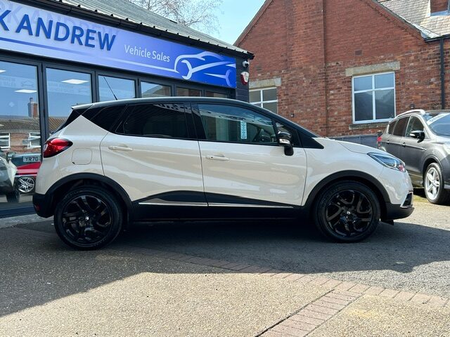 Used Renault Captur 2014 for sale - 78164584: Photo 2