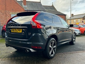 Used Volvo XC60 2017 for sale - 77490806: Photo