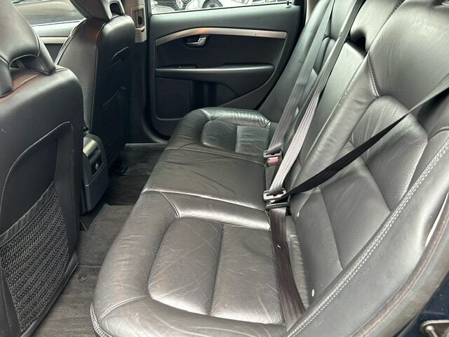 Used Volvo XC70 2011 for sale - 77776461: Photo 10