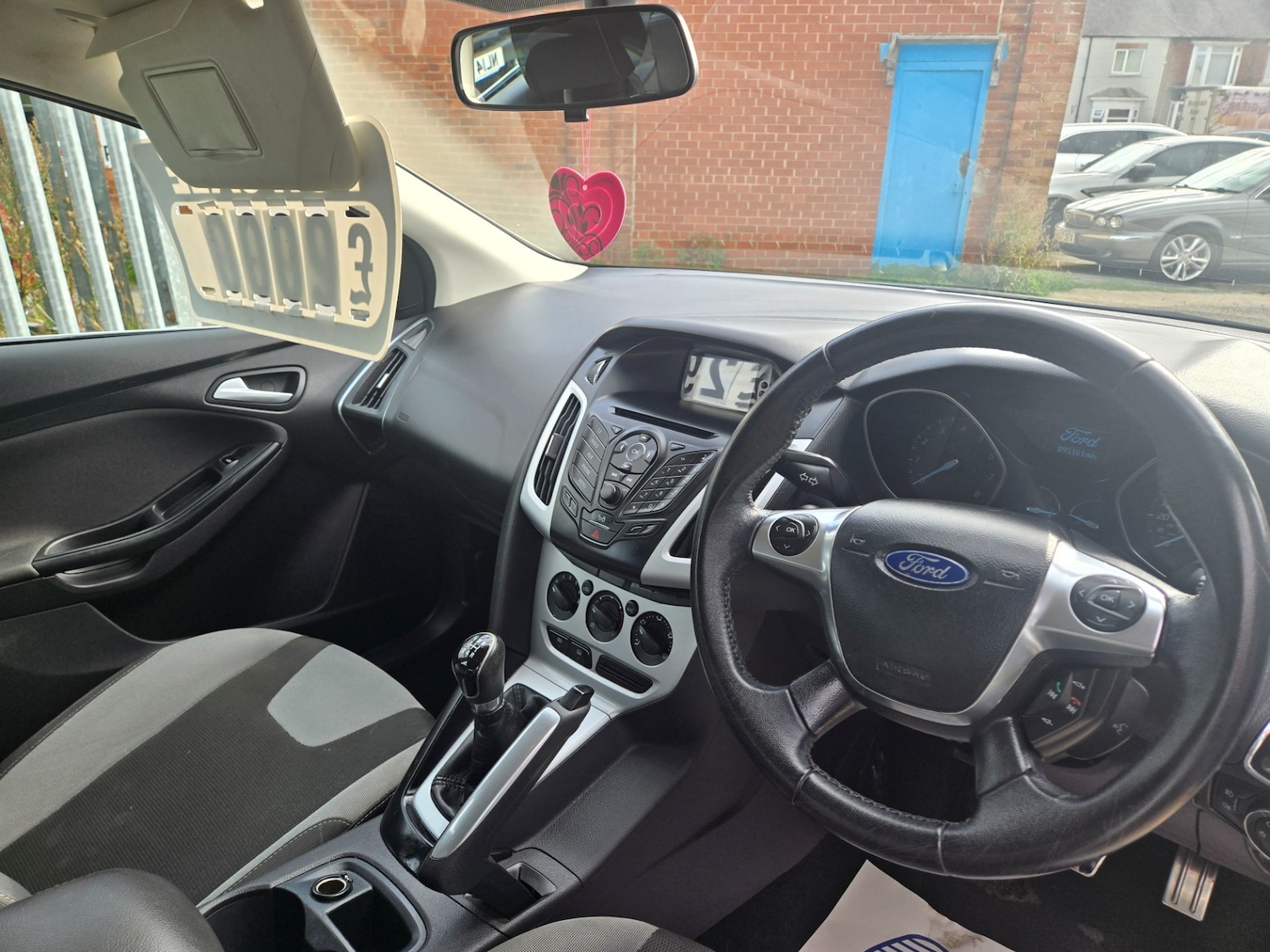 Used Ford Focus 2012 for sale - 76237305: Photo 13