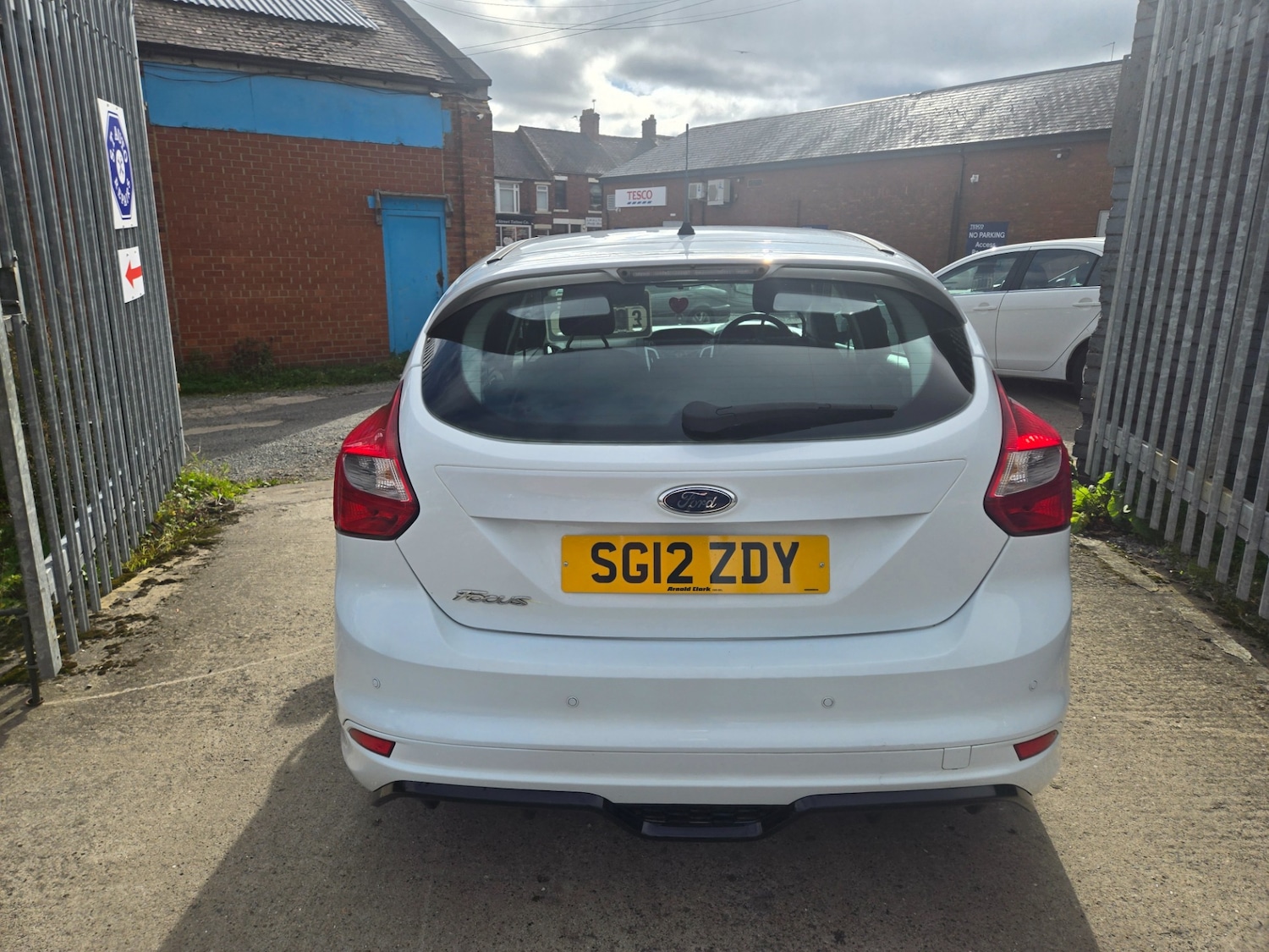 Used Ford Focus 2012 for sale - 76237305: Photo 8