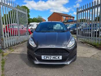Used Ford Fiesta 2017 for sale - 74881896: Photo
