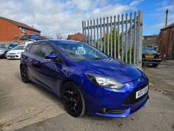 2013 (13) - 2.0T ST-2 5dr