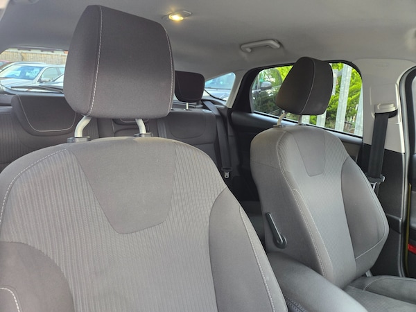 Used Ford Focus 2011 for sale - 76237291: Photo 9