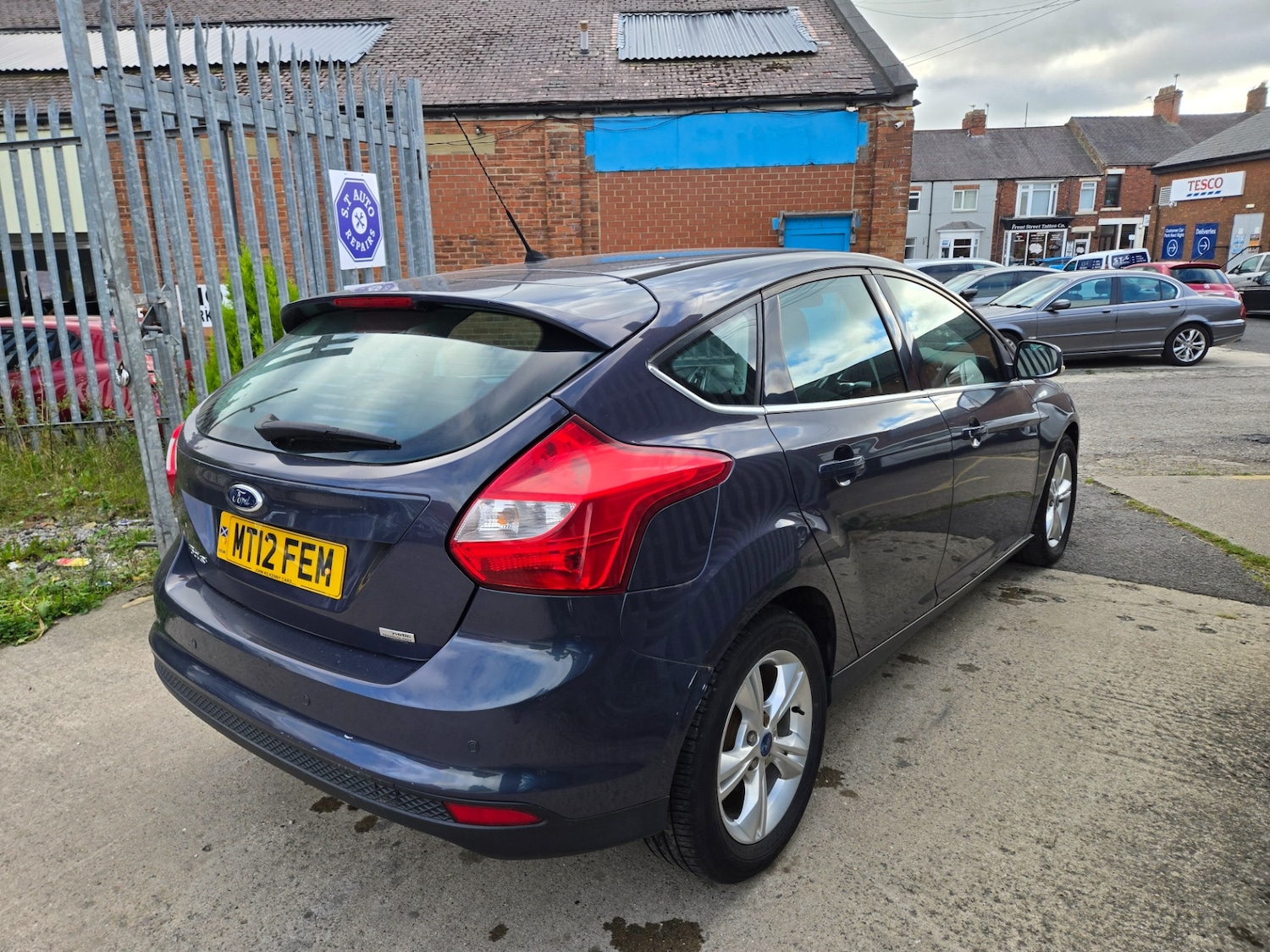 Used Ford Focus 2012 for sale - 76237298: Photo 7