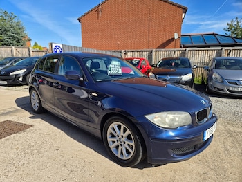 Used BMW 1 Series 2011 for sale - 76044762: Photo