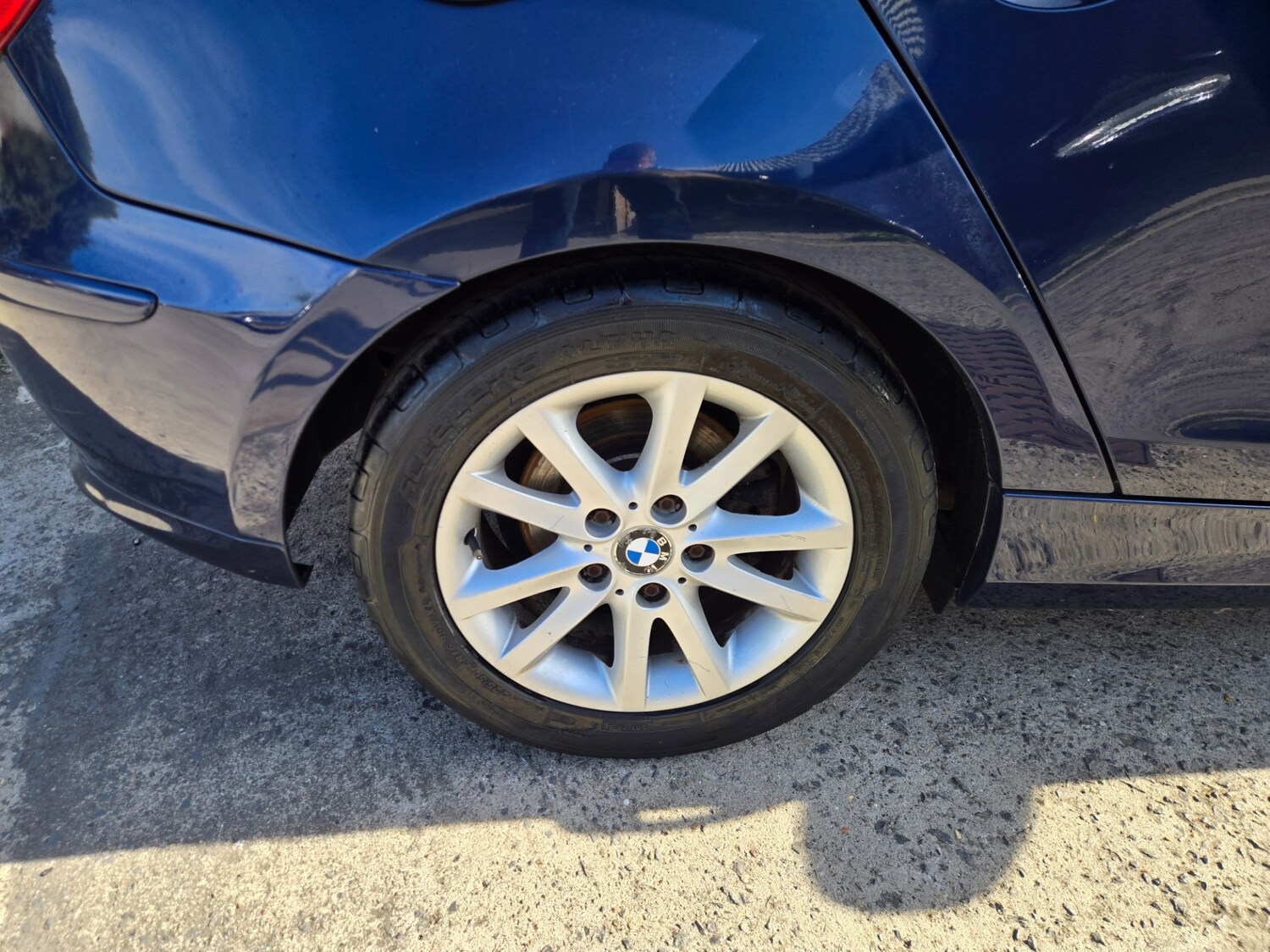 BMW 1 Series 2011 (60) - 116d ES 5dr - Image 6