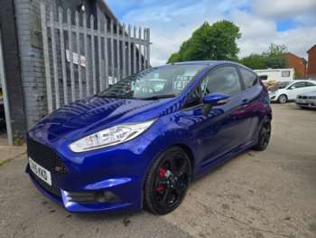 2015 (15) - 1.6 EcoBoost ST-2 3dr