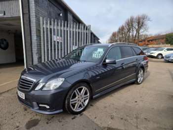 Used Mercedes-Benz E-Class 2010 for sale - 73935111: Photo