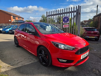 2016 (16) - 1.5 EcoBoost 182 Zetec S Red 5dr