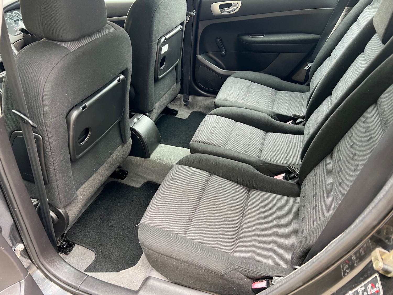 Peugeot 307 2002 (52) - 1.6 S 16v 5 seats 5dr [AC] - Image 11