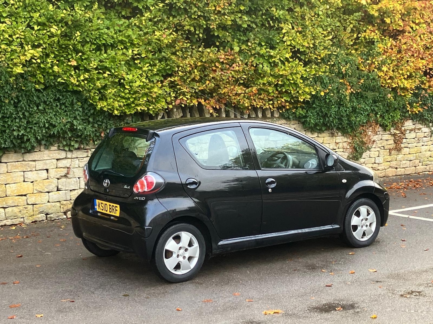 Used Toyota AYGO 2010 for sale - 76350667: Photo 12