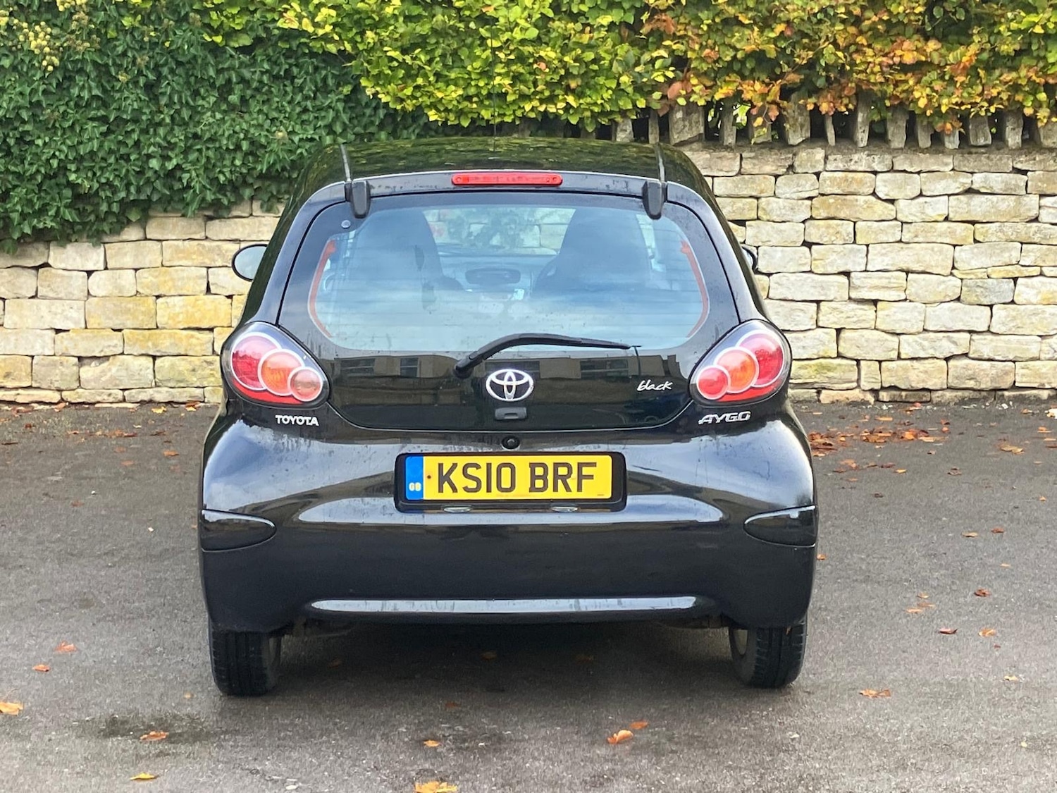 Used Toyota AYGO 2010 for sale - 76350667: Photo 4