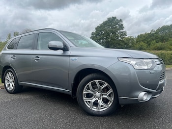 Used Mitsubishi Outlander 2015 for sale - 75873957: Photo