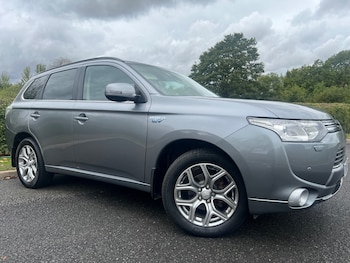 Used Mitsubishi Outlander 2015 for sale - 75873957: Photo