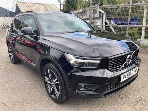 Used Volvo XC40 2018 for sale - 75589015: Photo 3