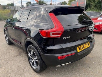 Used Volvo XC40 2018 for sale - 75589015: Photo