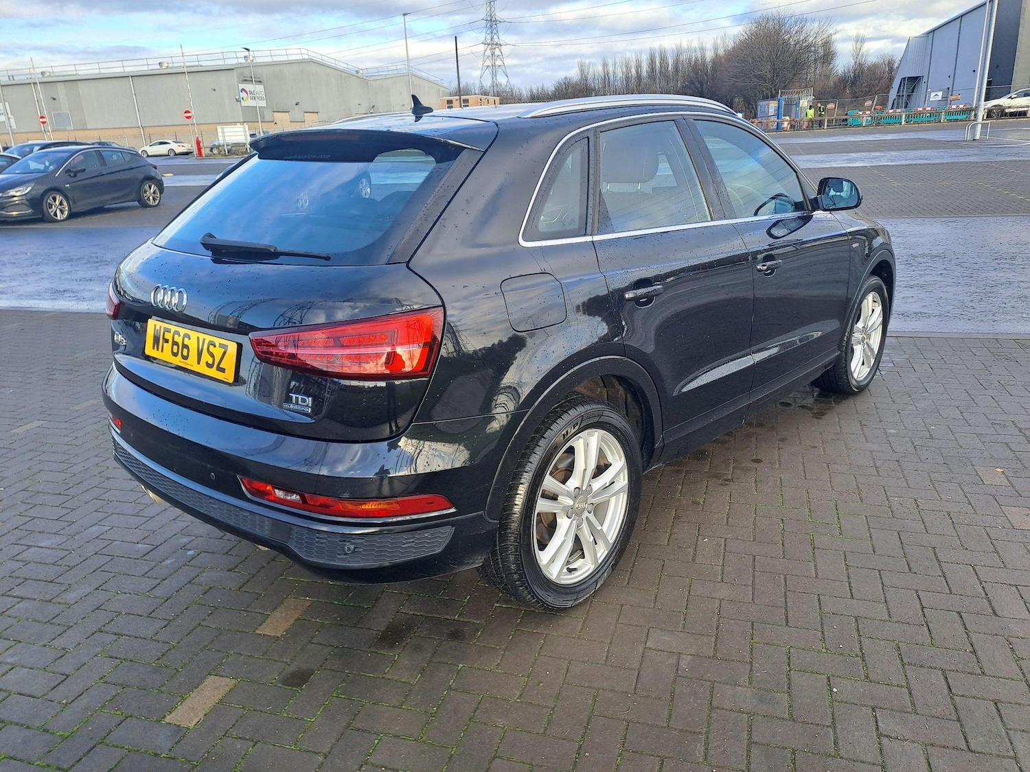 Used Audi Q3 for sale - 76993823: Photo 3