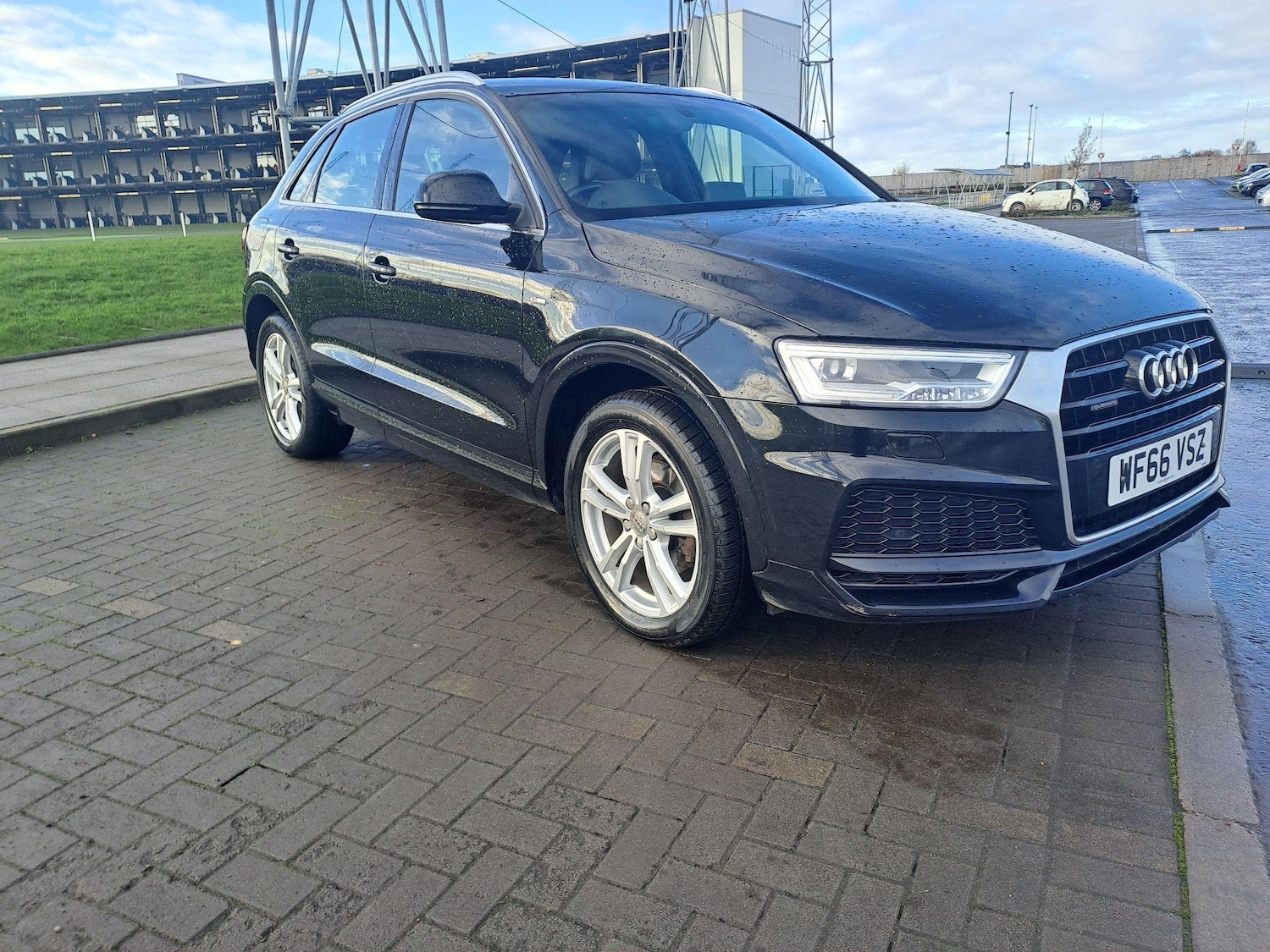 Used Audi Q3 for sale - 76993823: Photo 9