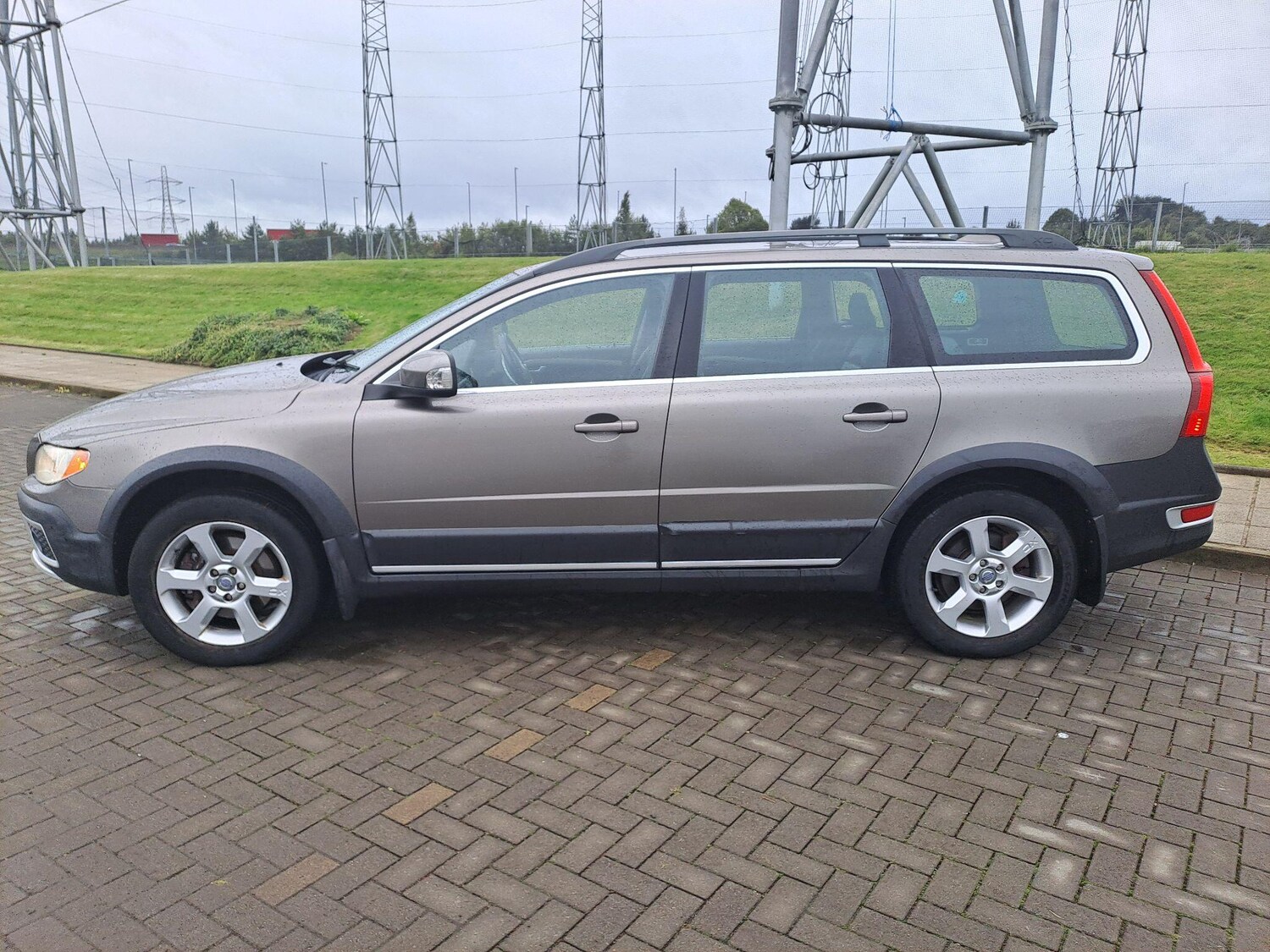 Used Volvo XC70 2009 for sale - 75729742: Photo 28