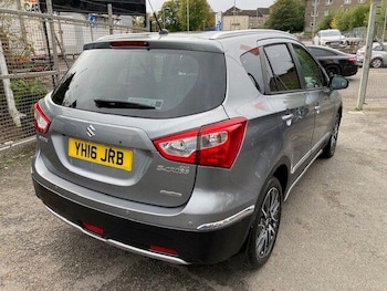 Used Suzuki SX4 S-Cross 2016 for sale - 76227573: Photo 3