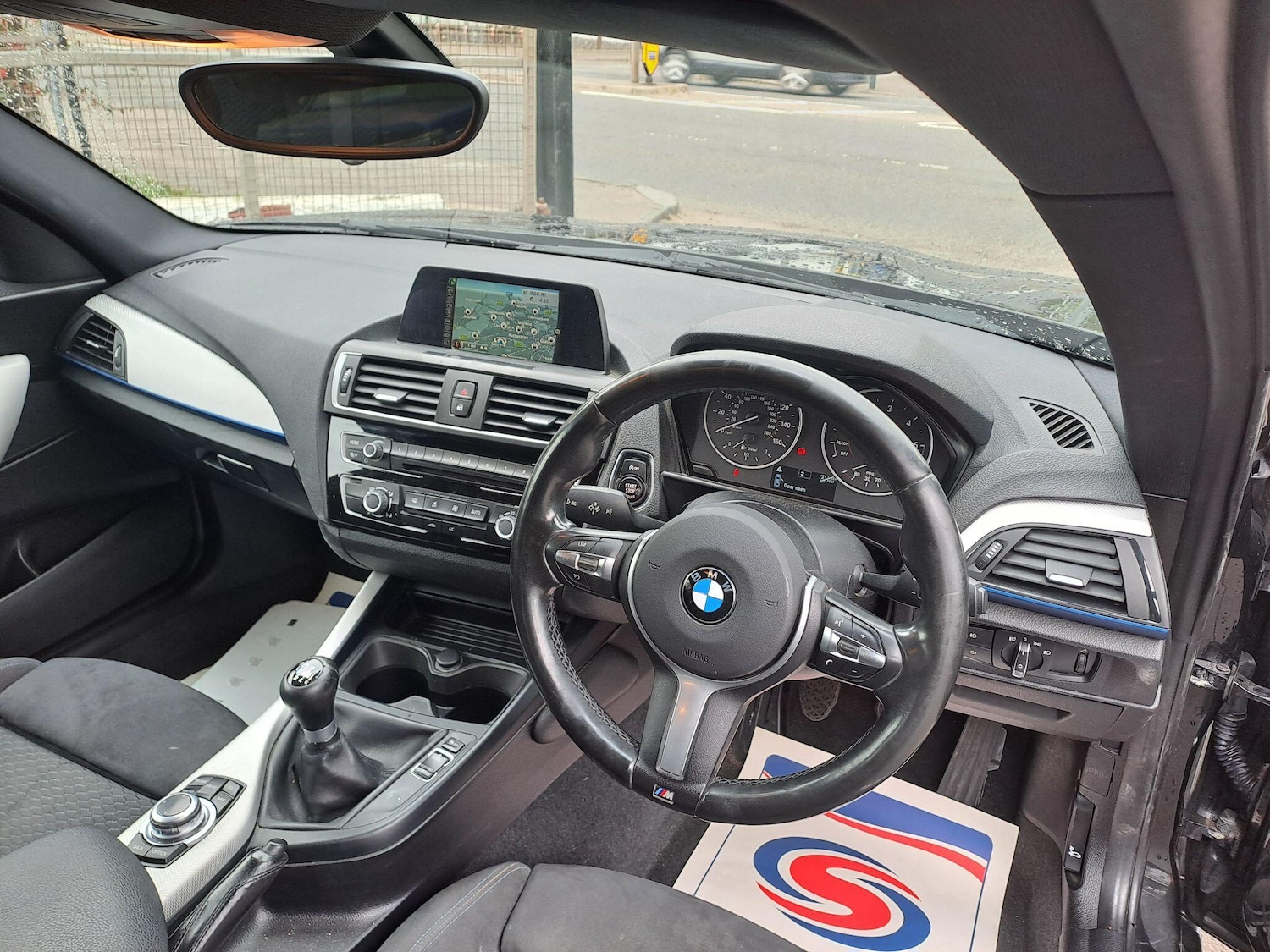 Used BMW 1 Series 2017 for sale - 76377314: Photo 2