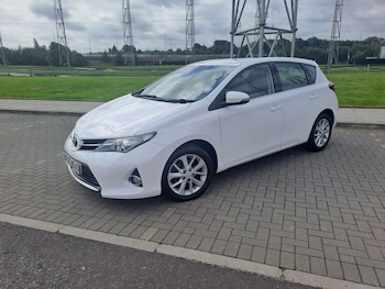 Used Toyota Auris 2013 for sale - 79158342: Photo