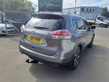 Used Nissan X-Trail 2017 for sale - 79496005: Photo