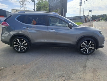Used Nissan X-Trail 2017 for sale - 79496005: Photo
