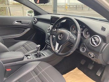 Used Mercedes-Benz A-Class 2015 for sale - 79711990: Photo