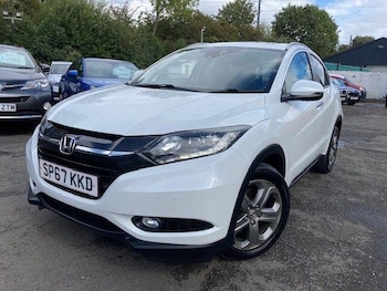 Used Honda HR-V 2017 for sale - 76989054: Photo
