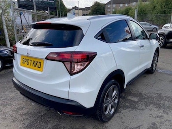 Used Honda HR-V 2017 for sale - 76989054: Photo