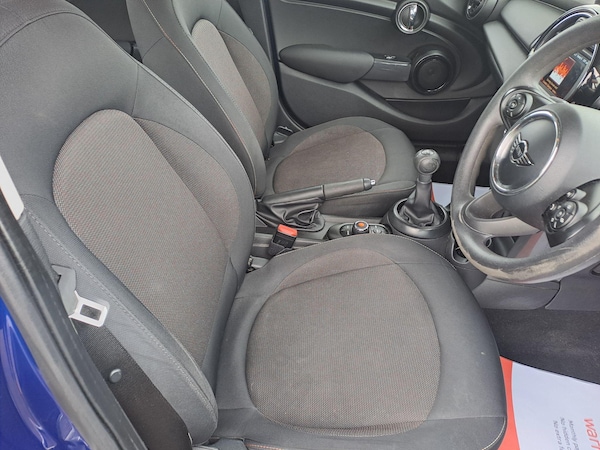 Used MINI Hatch 2018 for sale - 76227001: Photo 2