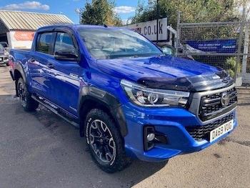Used Toyota Hilux 2019 for sale - 76072368: Photo