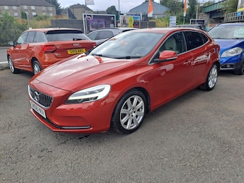 Used Volvo V40 2018 for sale - 79317136: Photo