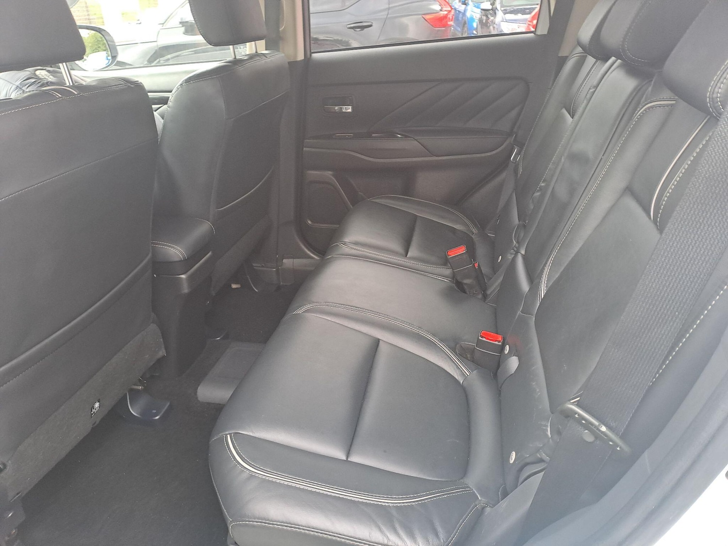 Used Mitsubishi Outlander 2017 for sale - 76043118: Photo 7