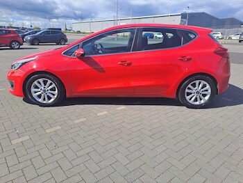 Used Kia Ceed 2015 for sale - 77939511: Photo