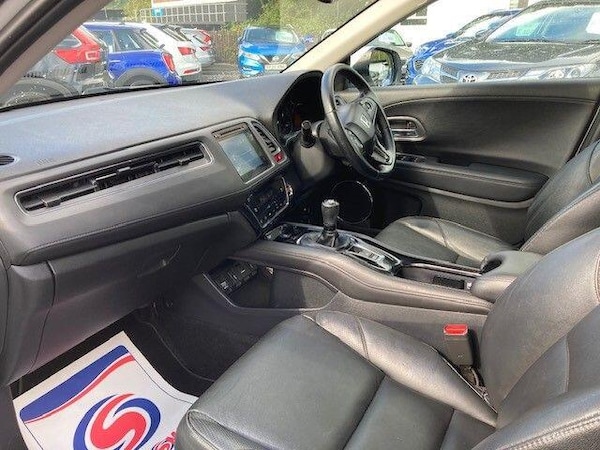 Used Honda HR-V 2017 for sale - 76227333: Photo 10