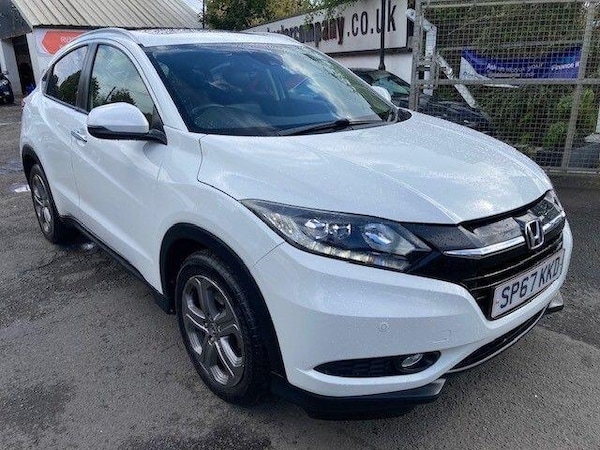 Used Honda HR-V 2017 for sale - 76227333: Photo 3