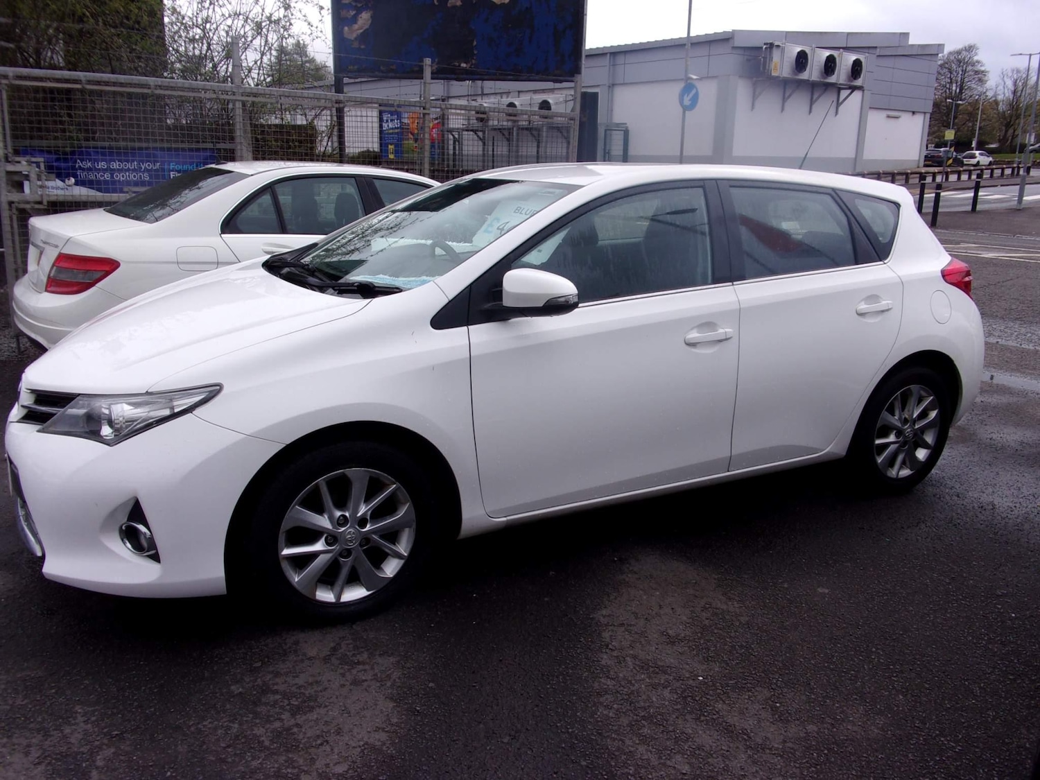 Used Toyota Auris 2013 for sale - 76953409: Photo 6