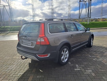 Used Volvo XC70 2009 for sale - 79212491: Photo