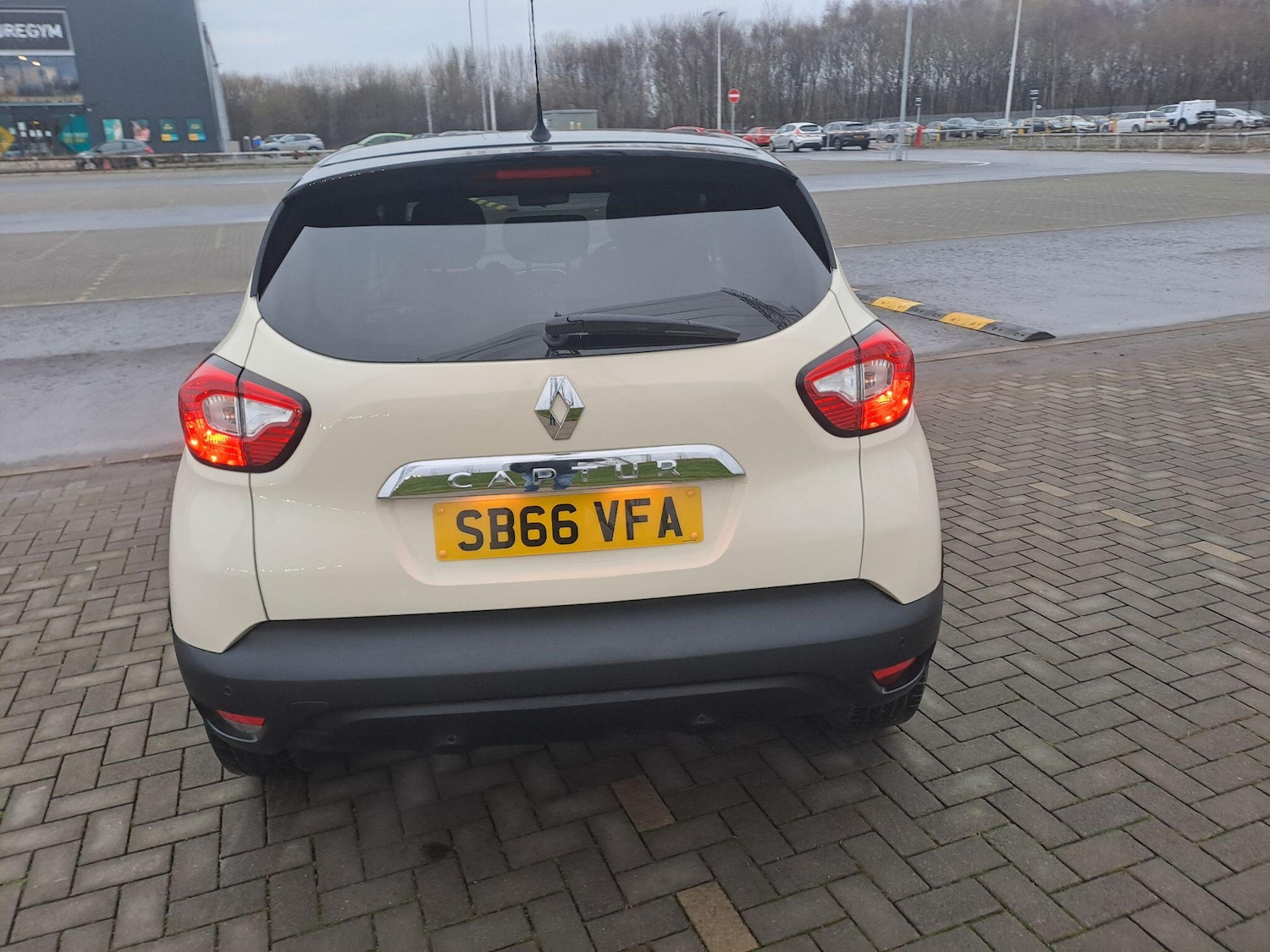 Used Renault Captur 2016 for sale - 77074140: Photo 11