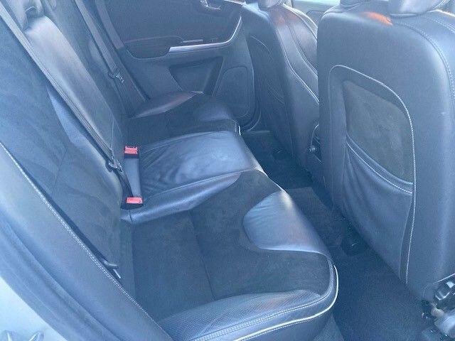 Used Volvo XC60 2015 for sale - 77202846: Photo 14