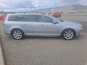 Used Volvo V70 2016 for sale - 78128266: Photo