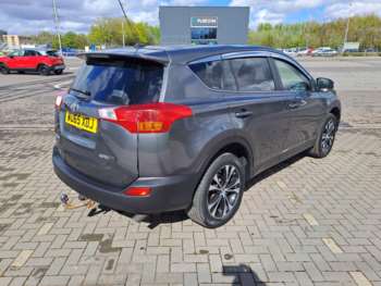 Used Toyota RAV4 2015 for sale - 74837700: Photo