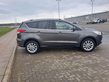 Used Ford Kuga 2015 for sale - 76657566: Photo