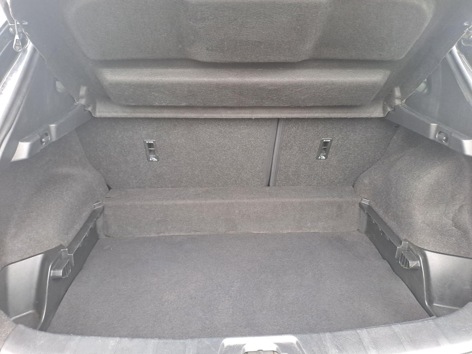 Used Nissan Qashqai 2014 for sale - 76226490: Photo 6